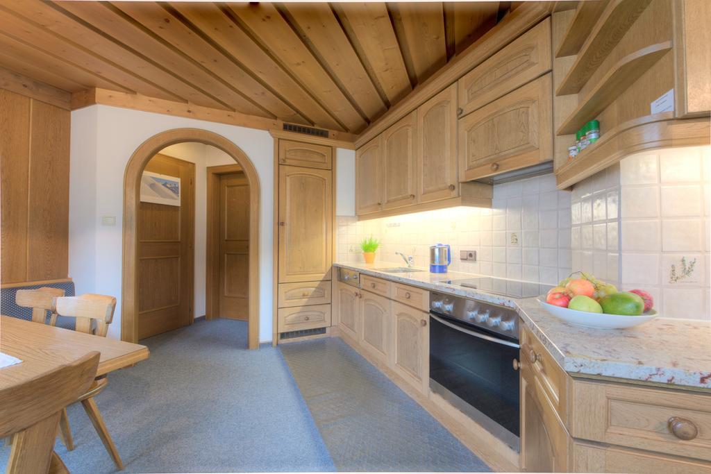 Hotel Garni Almjur St. Anton am Arlberg Cameră foto